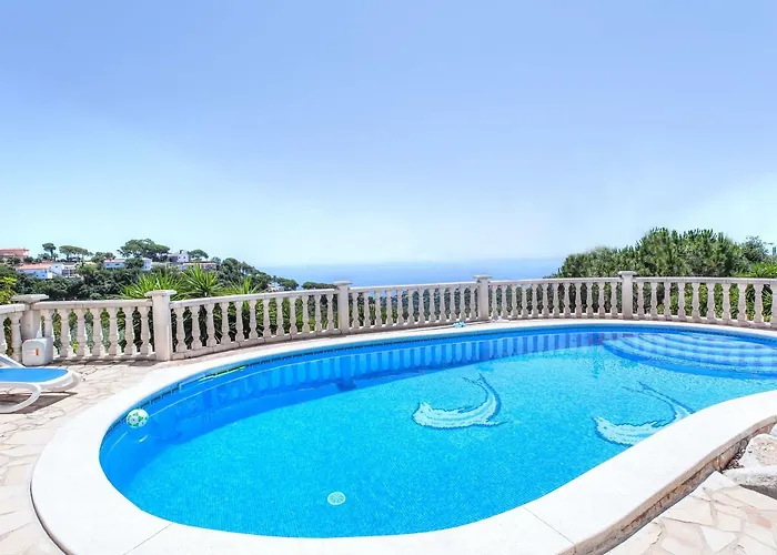 Holiday Floramar